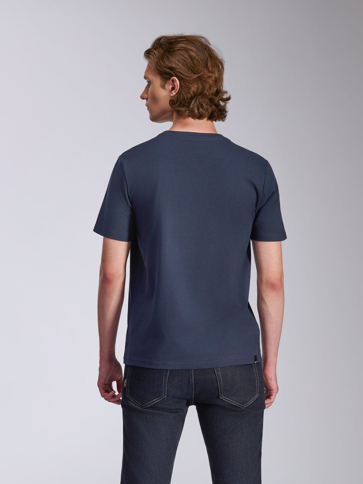 Alpinestars Ageless 2.0 CSF Tee, t-shirt à manches courtes, bleu marine, vue de dos, design uni, style streetwear décontracté inspiré du sport automobile