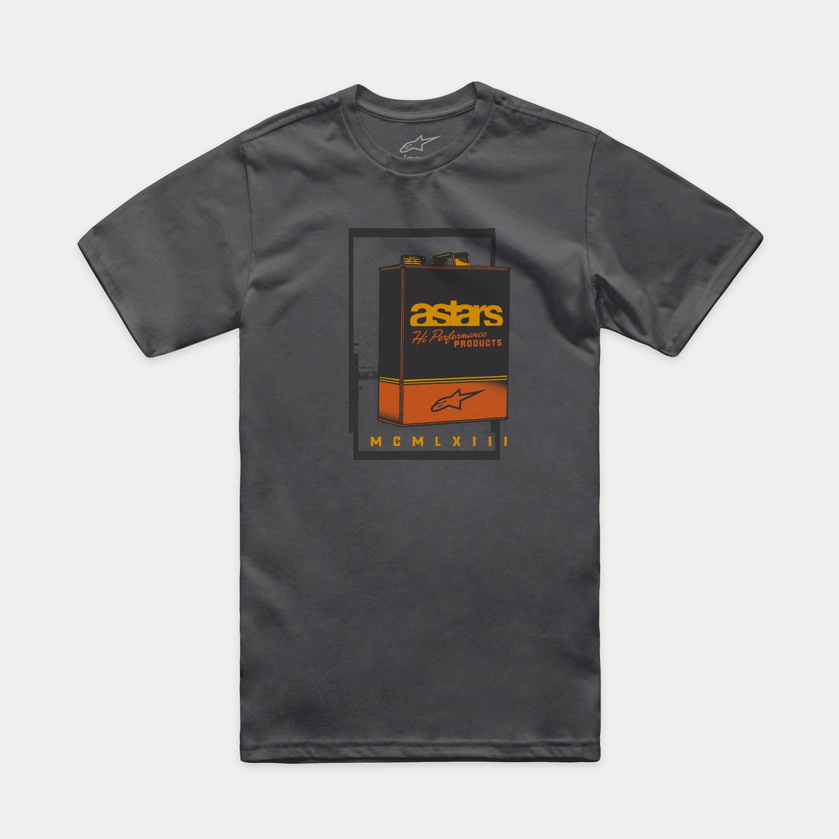 T-shirt Alpinestars Galun CSF, t-shirt à manches courtes, gris, motif vintage de bidon d'essence à l'avant avec marquage Astars et chiffres romains MCMLXIII, vêtement streetwear casual de sport automobile