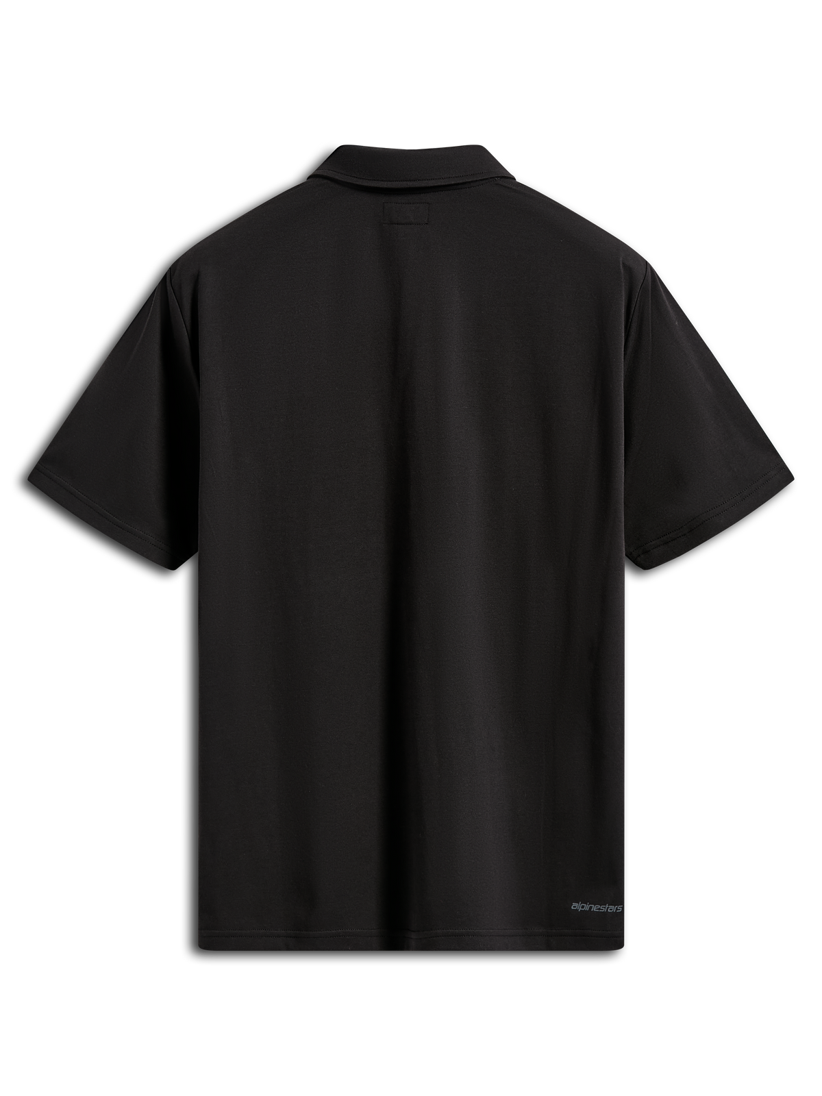 Polo Sport Impetus Alpinestars, polo à manches courtes, noir, vue arrière montrant le col en tissu et le petit logo Alpinestars sur l'ourlet en bas du dos, vêtement de sport décontracté en maille imitation