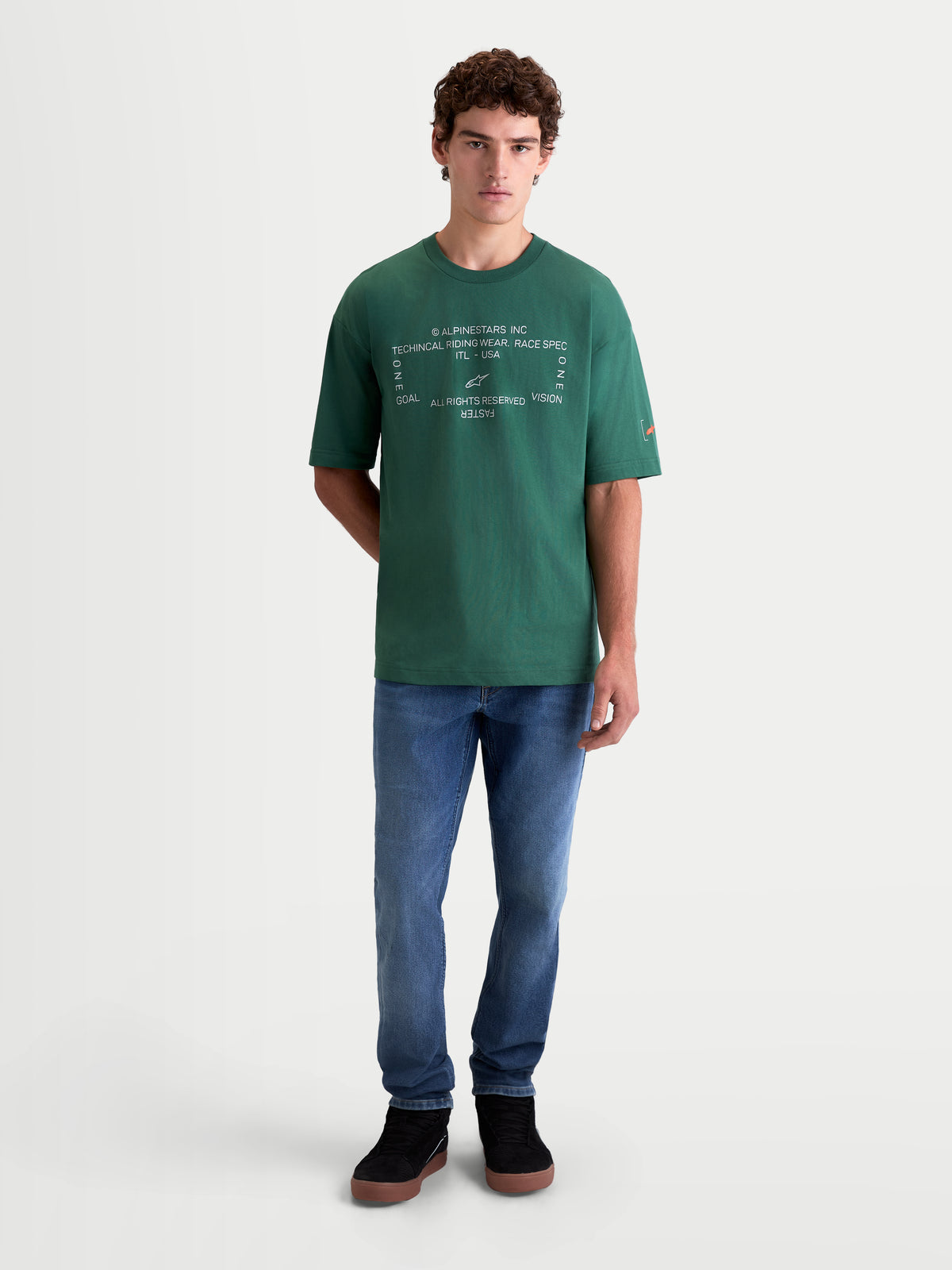 Alpinestars T-Shirt Infinity Oversized CSF, t-shirt de sportswear à manches courtes pour homme, vert avec graphique Alpinestars Inc blanc sur la poitrine, coupe oversized, style décontracté