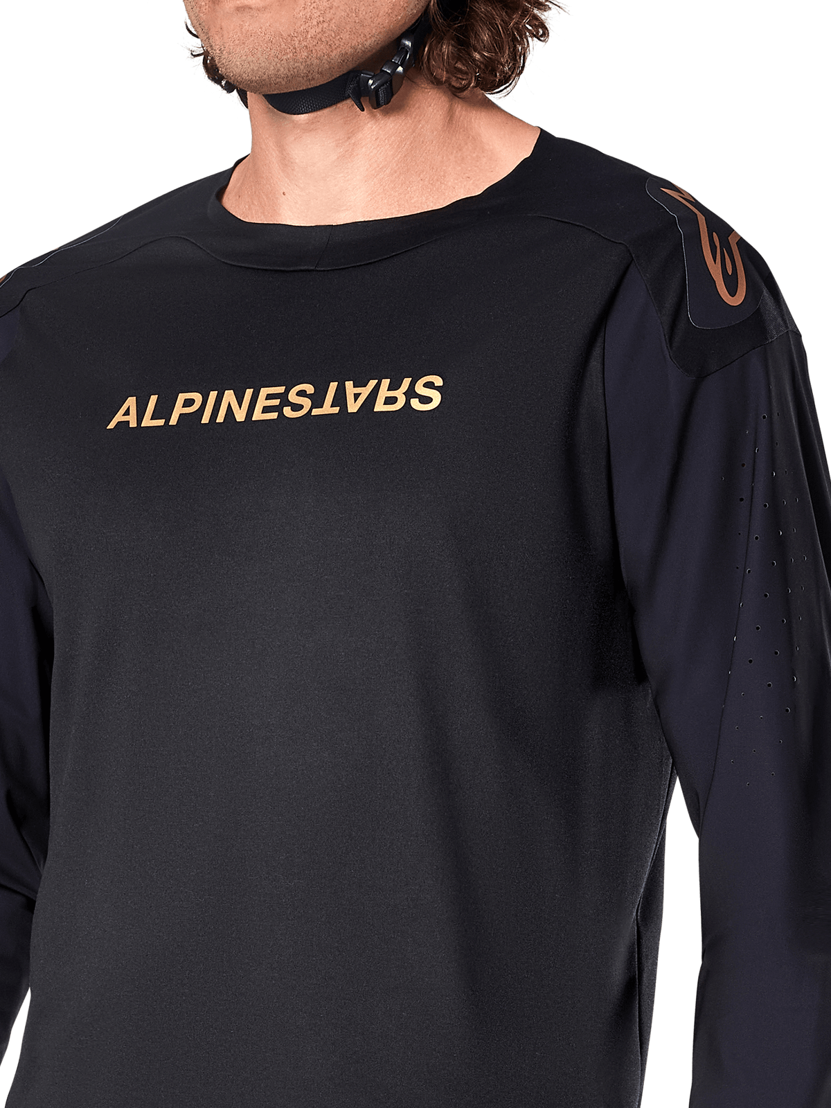 Maillot à manches longues Alpinestars A-Aria Polartec Switch, noir, avec logo Alpinestars bronze sur la poitrine et l'épaule, perforations laser sur les manches pour la ventilation, équipement de VTT haute performance