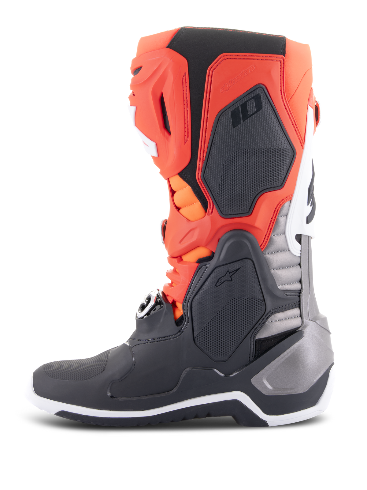 Bottes Alpinestars Tech 10, bottes de motocross, noir, rouge fluo et orange fluo avec des accents blancs, vue latérale mettant en valeur le châssis avancé en TPU, le système de boucles et la conception ergonomique pour la performance tout-terrain