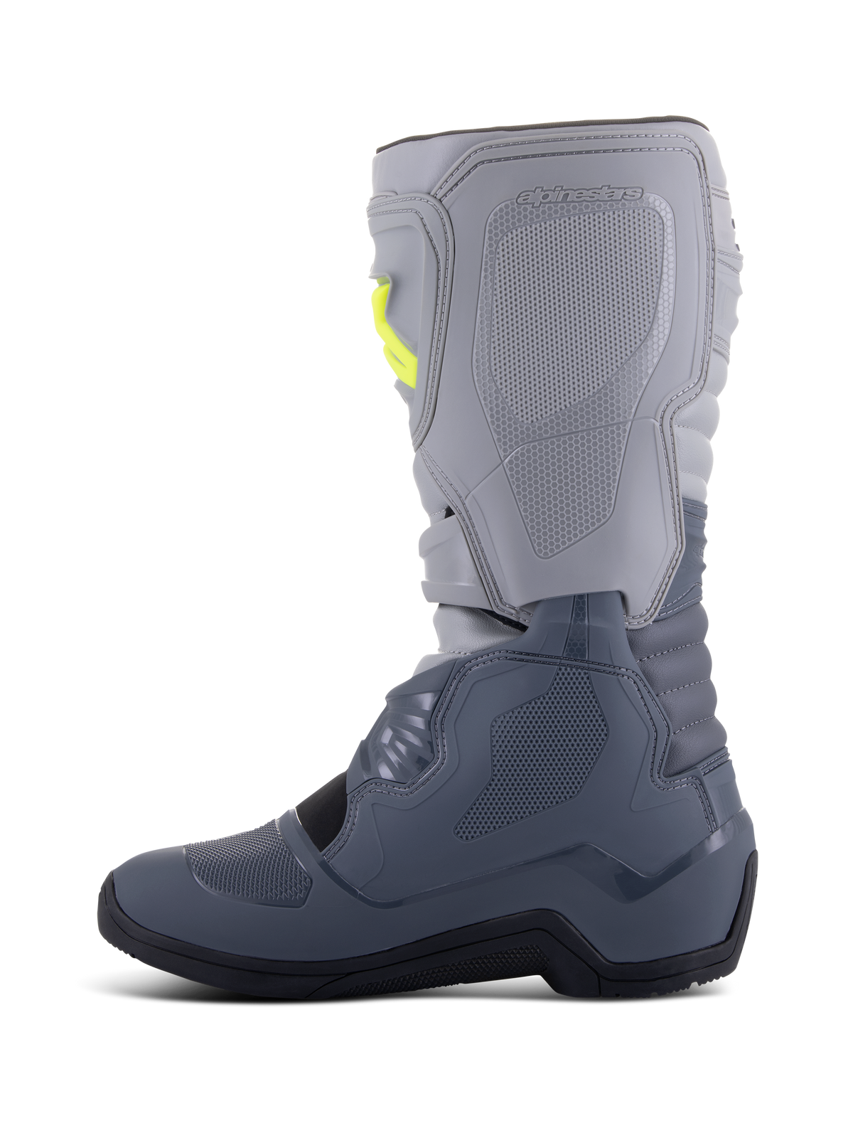 Bottes Alpinestars Tech 3, bottes de motocross, gris foncé, gris clair et noir, vue de profil présentant une tige gris clair et une section inférieure gris foncé avec des accents de boucles jaunes, des plaques de protection en TPU et une semelle noire robuste.