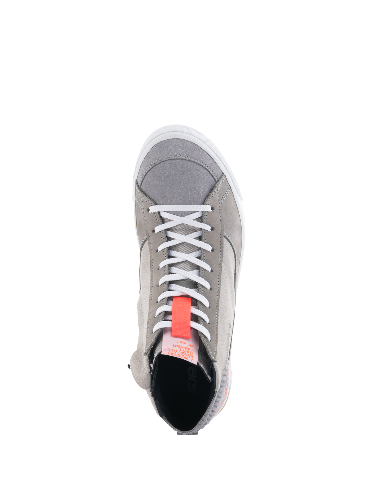Chaussures Alpinestars Stated, baskets de moto gris clair, vue de dessus avec lacets blancs et languette rouge fluo, style urbain en daim et nubuck, bord de semelle vulcanisée blanc