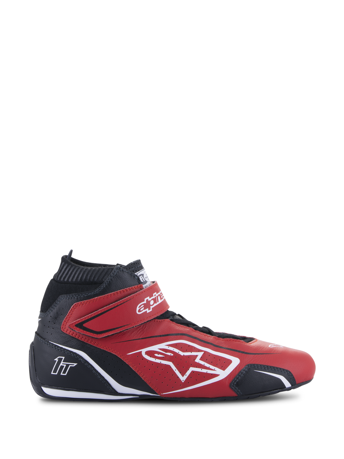 Alpinestars Tech-1 T V3 Shoes FIA, chaussures de course professionnelles rouges et noires, profil latéral, design montant, logo Alpinestars blanc et marquage 1T, sangle Velcro à la cheville, cuir de bovin perforé pour la respirabilité, semelle de performance noire fine, chaussures de sport automobile certifiées FIA
