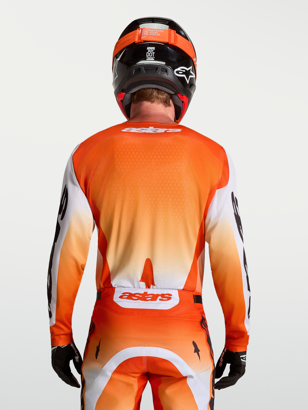 Alpinestars maillot Racer Amber, maillot de motocross pour homme, orange et blanc, vue de dos, tissu respirant et léger
