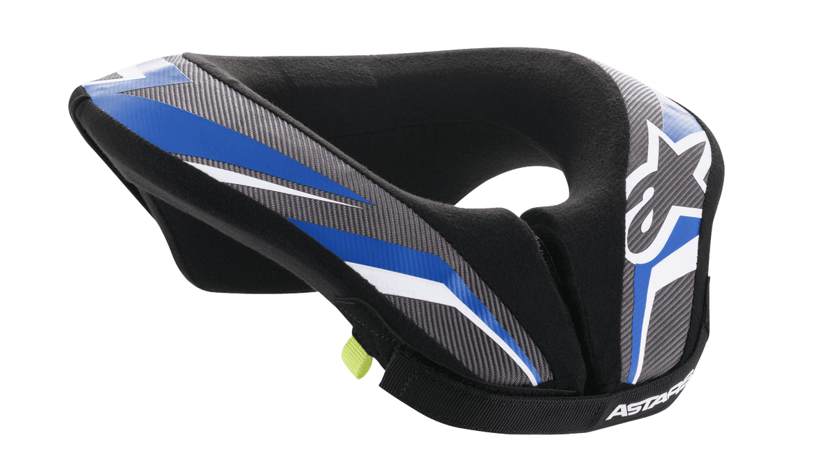 Alpinestars Youth Sequence Neck Roll, protection cervicale de motocross pour enfant, noir anthracite et bleu, design ergonomique rembourré, panneaux à motifs bleus et gris, accents blancs, logo Alpinestars, doublure intérieure douce pour le confort