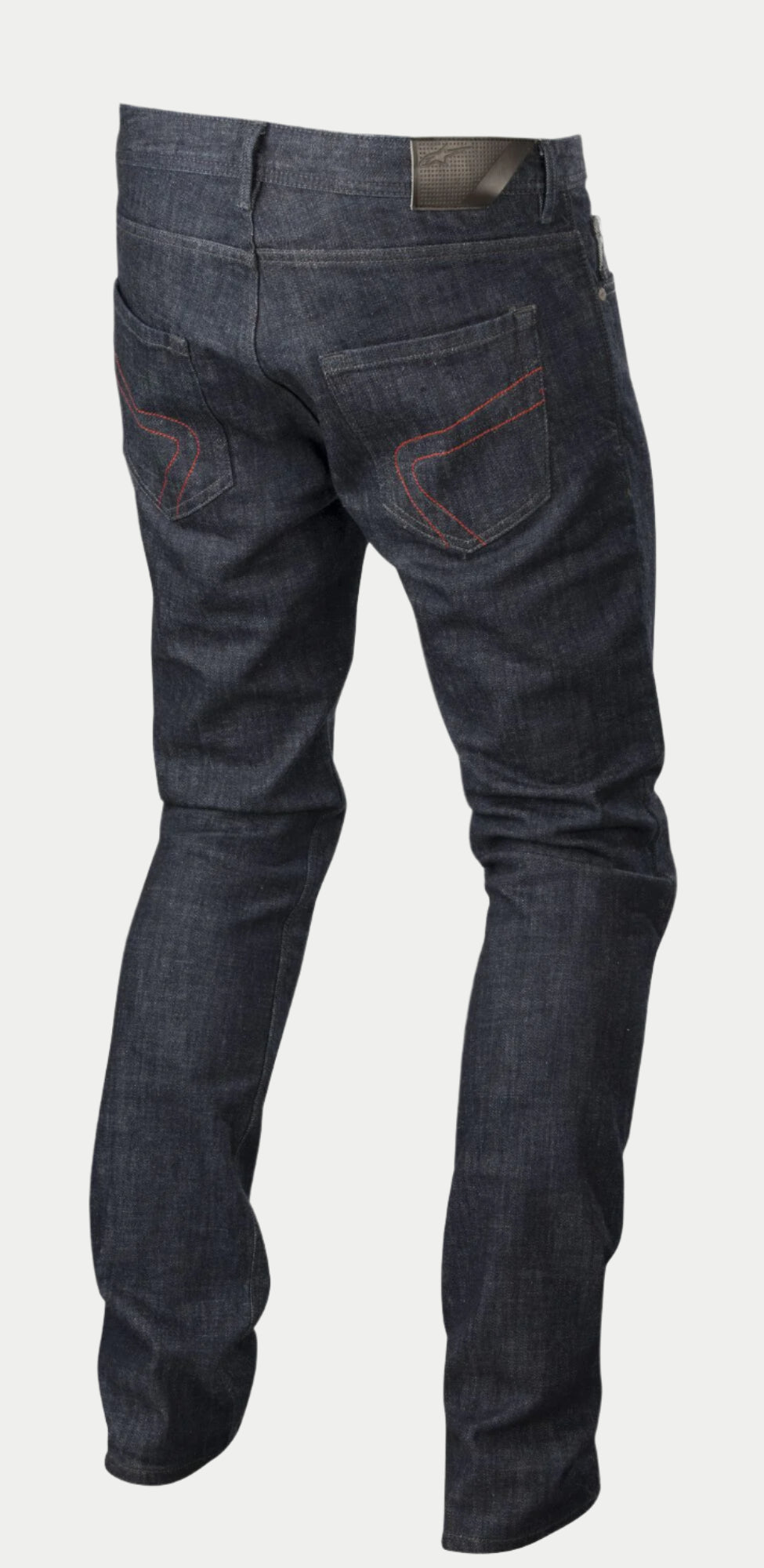 Alpinestars Copper Denim Pants, jean de moto urbain, bleu foncé et rouge, vue arrière avec coutures décoratives rouges sur les poches arrière, empiècement en cuir à la ceinture, coupe droite standard