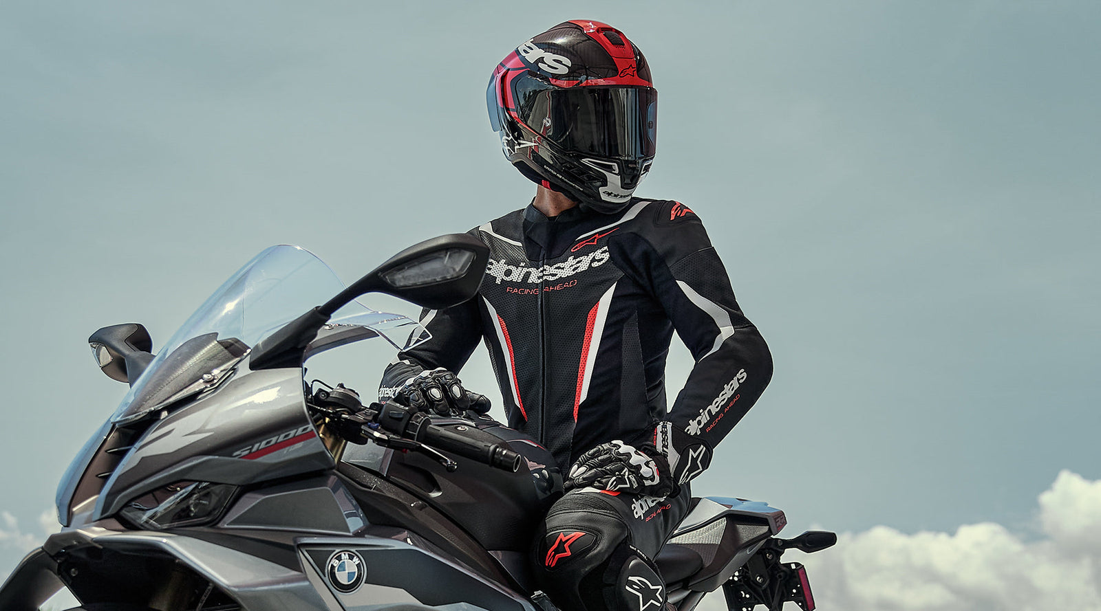 How to Fit a Race Suit: Sizing, Layering & Airbag Compatibility