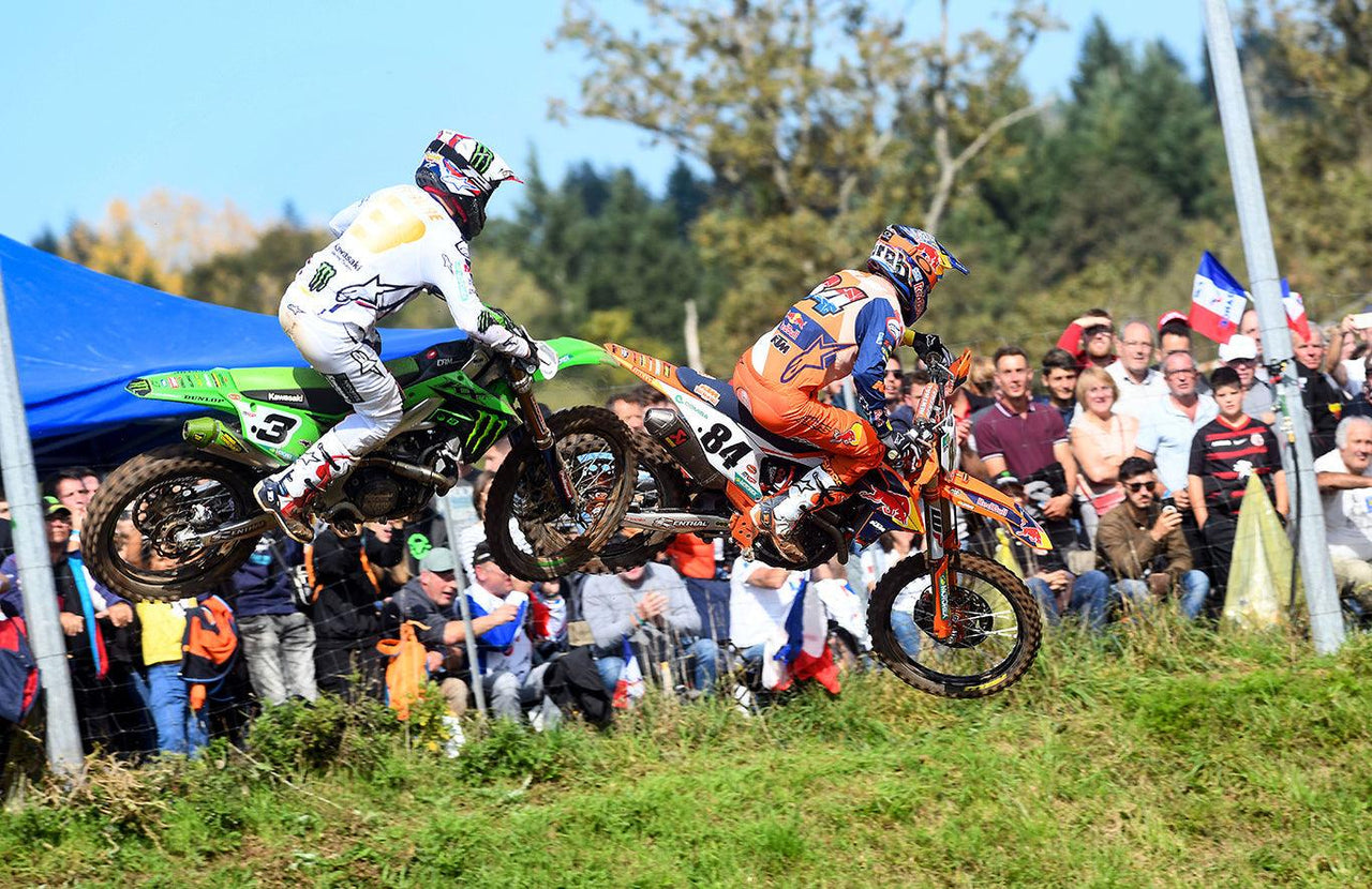 BATTLE ROYALE IN FRANCE AS JEFFREY HERLINGS EDGES ROMAIN FEBVRE TO SECURE MXGP VICTORY