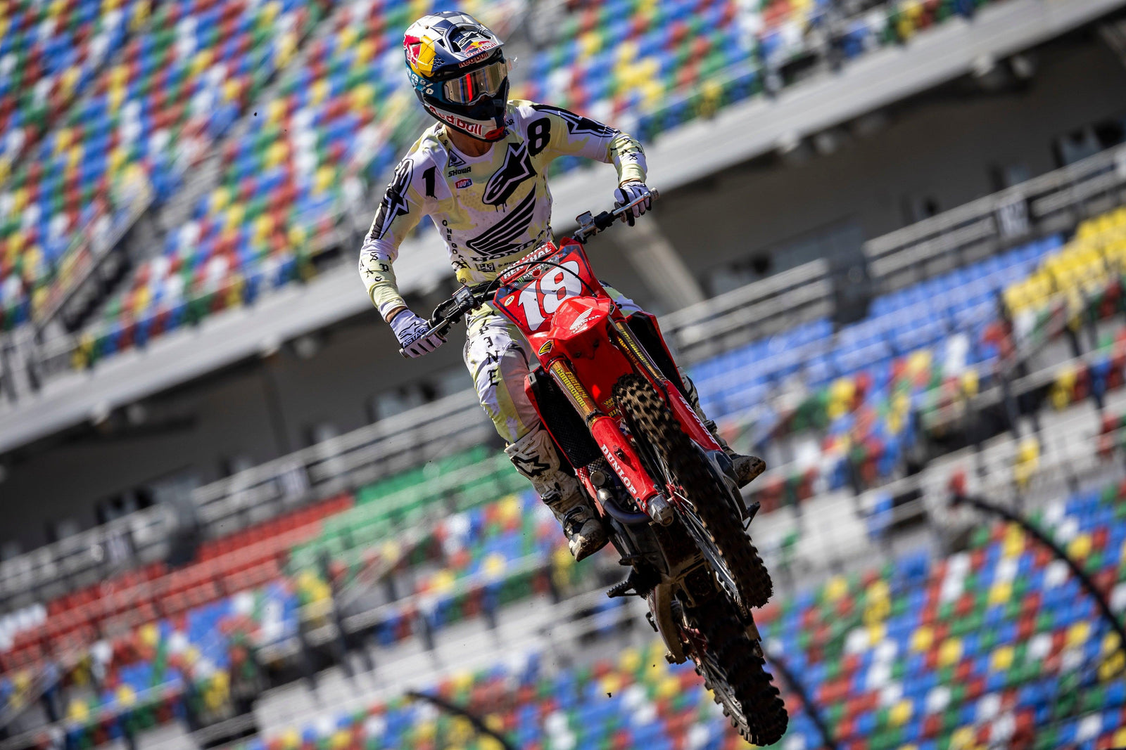Jett Lawrence de haut vol a goûte 250SX East Success à Daytona