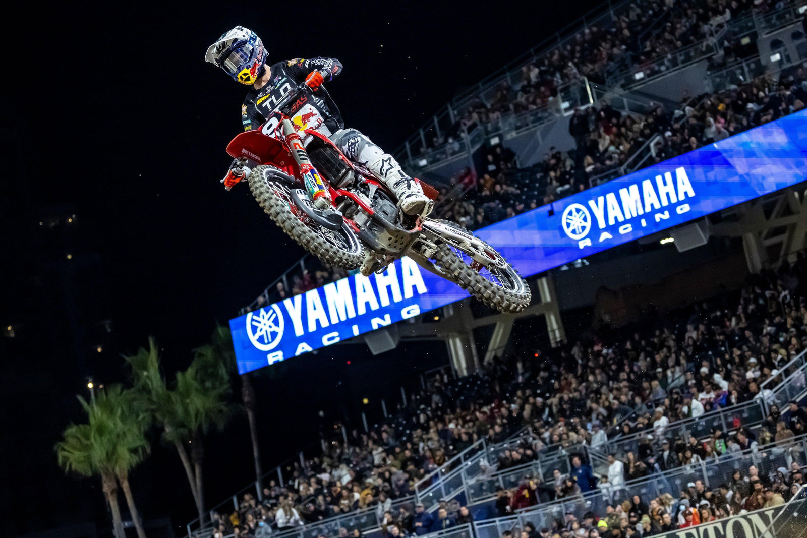 Michael Mosiman bord des bords Lawrence en 250SX West Thriller à San Diego; Christian Craig troisième