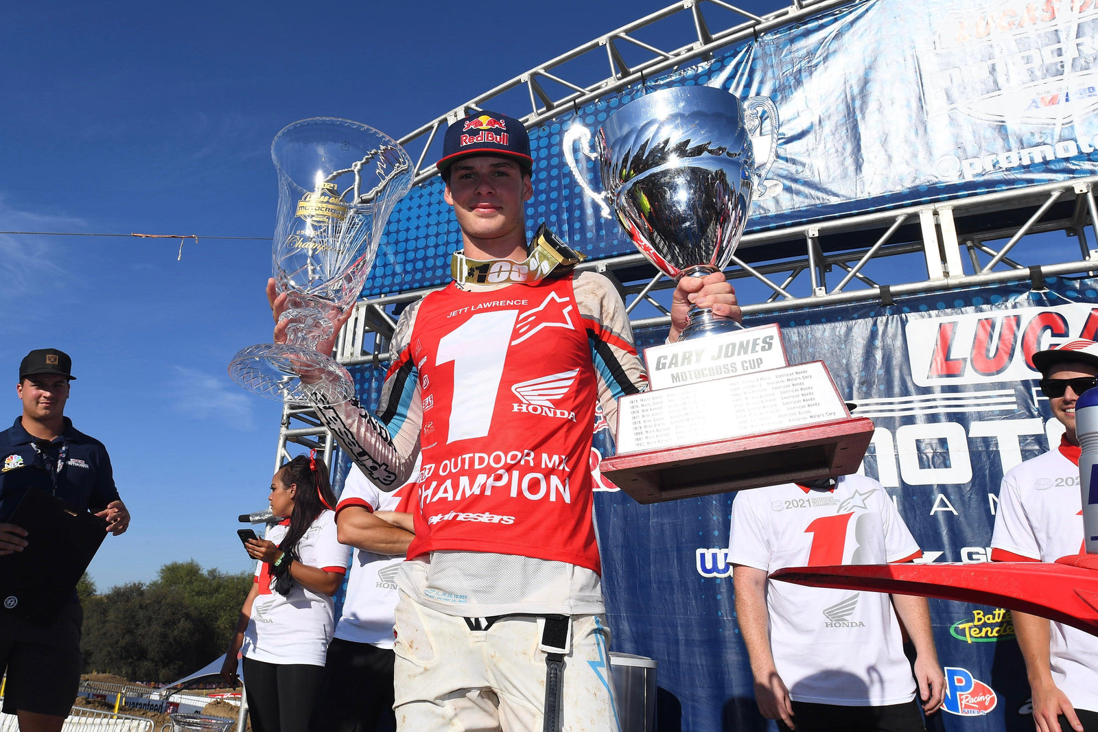 Jett Lawrence de haut vol est le champion AMA Pro Motocross 250mx 2021