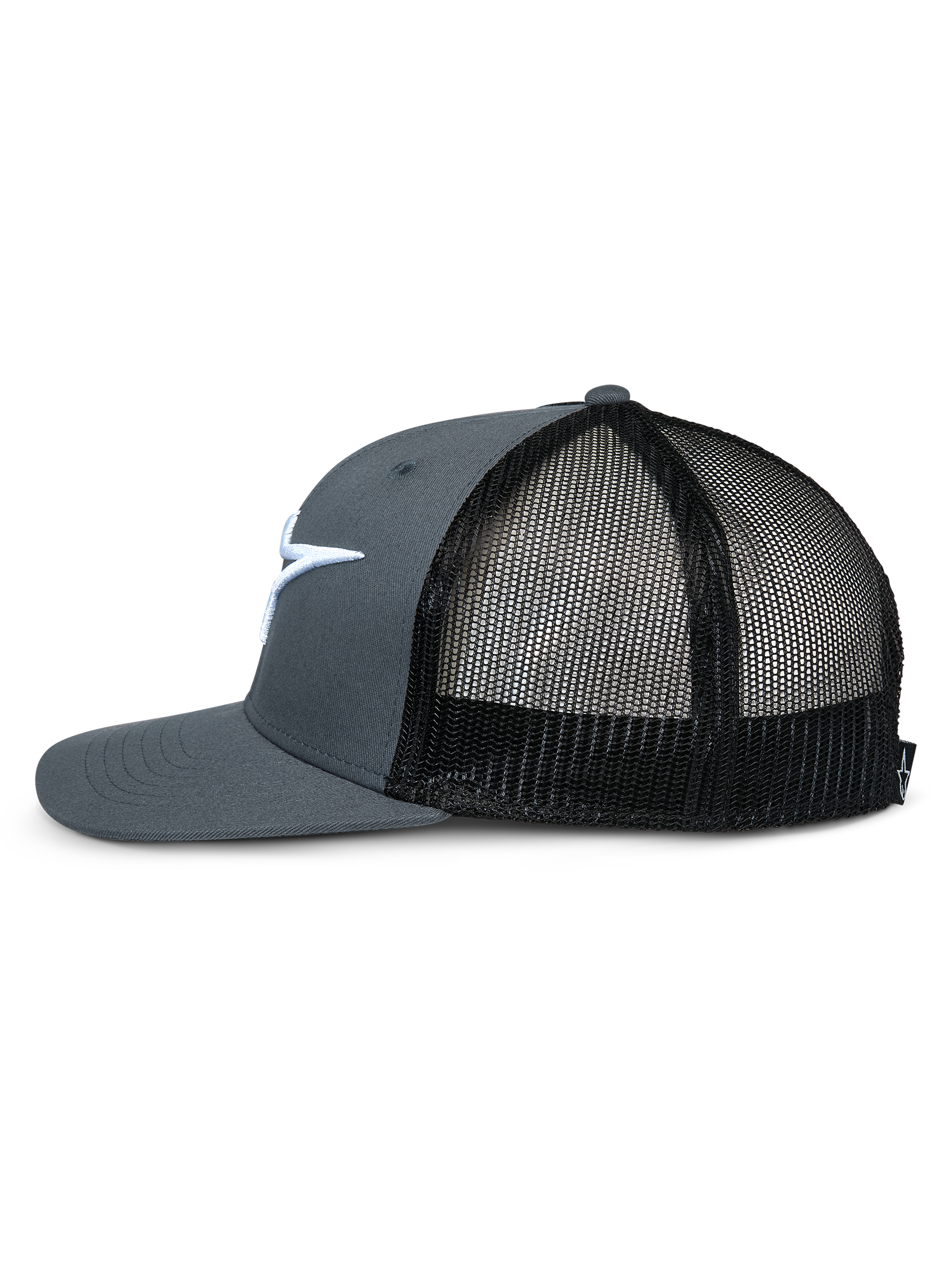 Alpinestars Corp Trucker, casquette trucker, gris et noir, vue de profil montrant la visière plate, la couronne grise structurée, les panneaux arrière en maille noire et le logo brodé blanc, couvre-chef décontracté inspiré du sport automobile