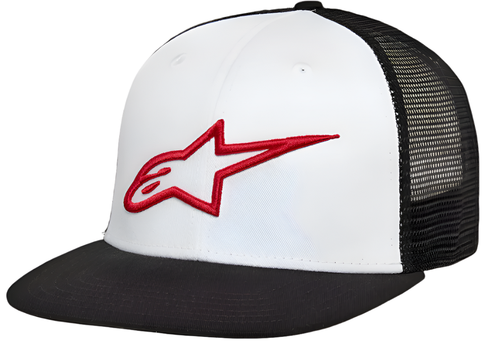 Casquette Trucker Alpinestars Corp, panneau avant blanc avec visière plate noire et dos en maille noire, arborant un logo étoile Alpinestars rouge brodé en 3D, style streetwear motorsport décontracté