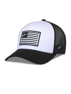 Casquette Snapback Flag Alpinestars, blanc et noir, couronne structurée avec visière courbée, panneau avant blanc et arrière en maille noire, dotée d'un patch logo rectangulaire de style drapeau, couvre-chef décontracté inspiré du sport automobile