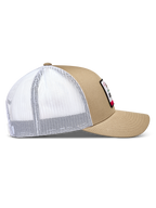Alpinestars Cali 2.0, casquette trucker sable et blanche, visière incurvée et couronne structurée pour le sportswear.