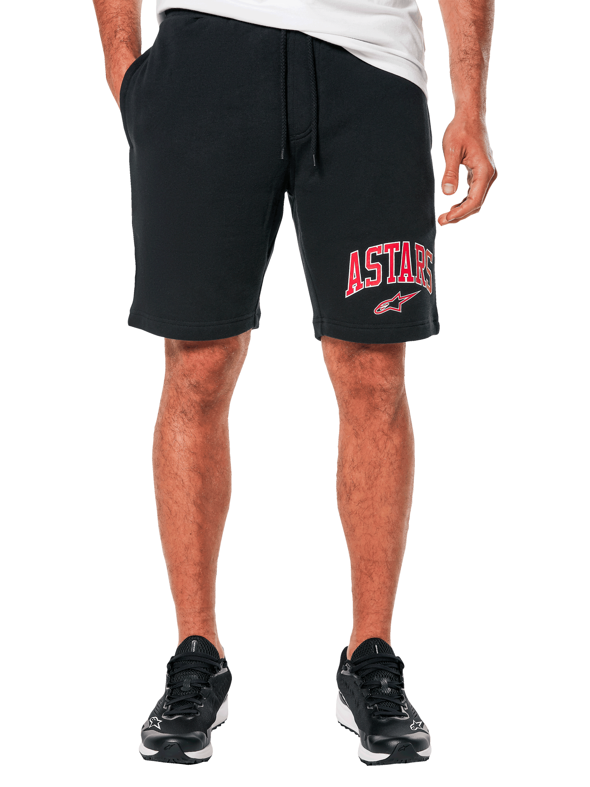 Alpinestars Dunker Short, short d'entraînement en polaire noir pour homme, logo ASTARS rouge et blanc imprimé sur la cuisse, taille élastique avec cordon de serrage, style décontracté et sportif