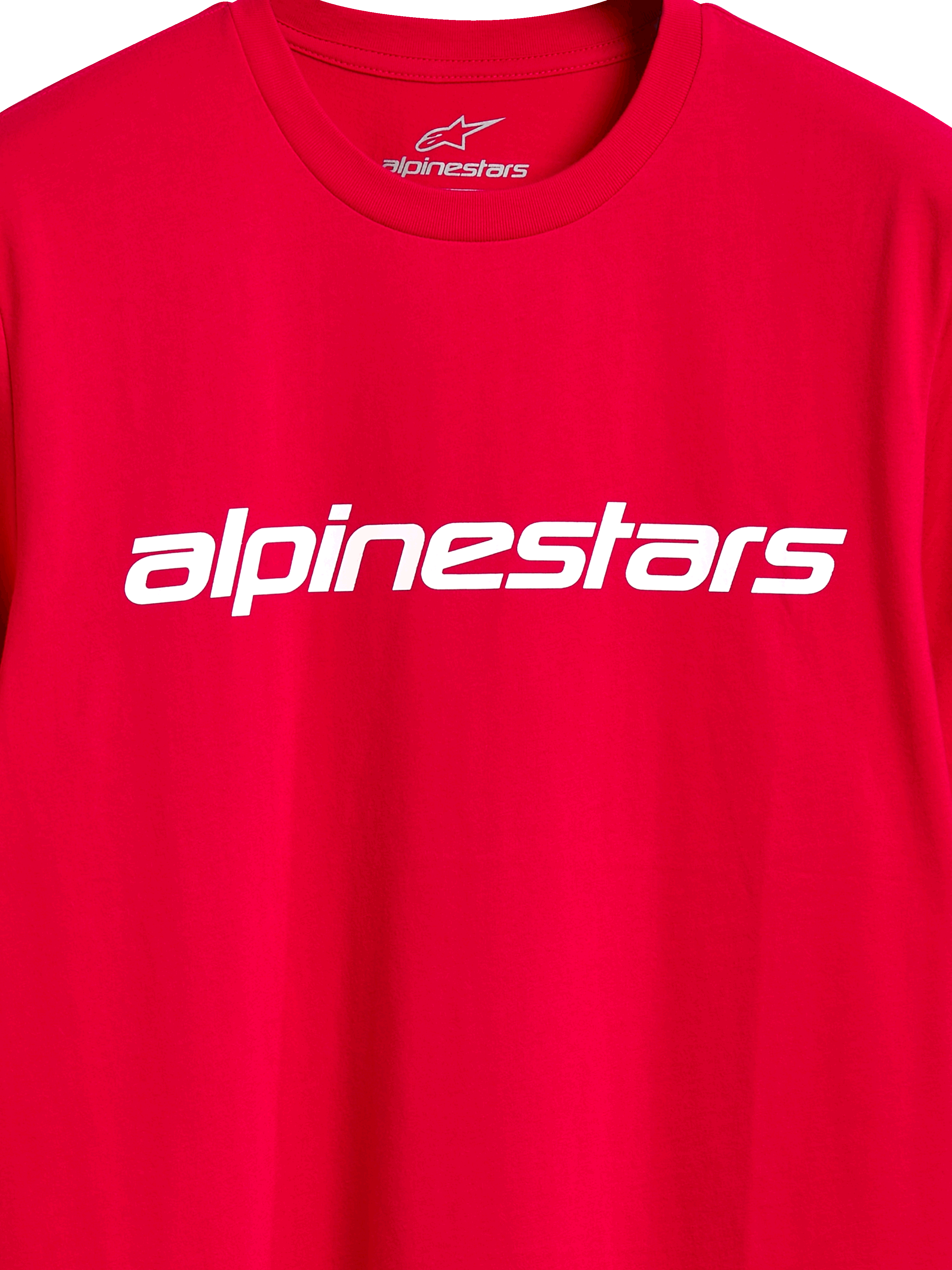 T-shirt Alpinestars Linear Wordmark 2.0 CSF, t-shirt à manches courtes, rouge, mot-symbole Alpinestars linéaire blanc sur la poitrine, marquage interne au col, style streetwear de sport automobile décontracté