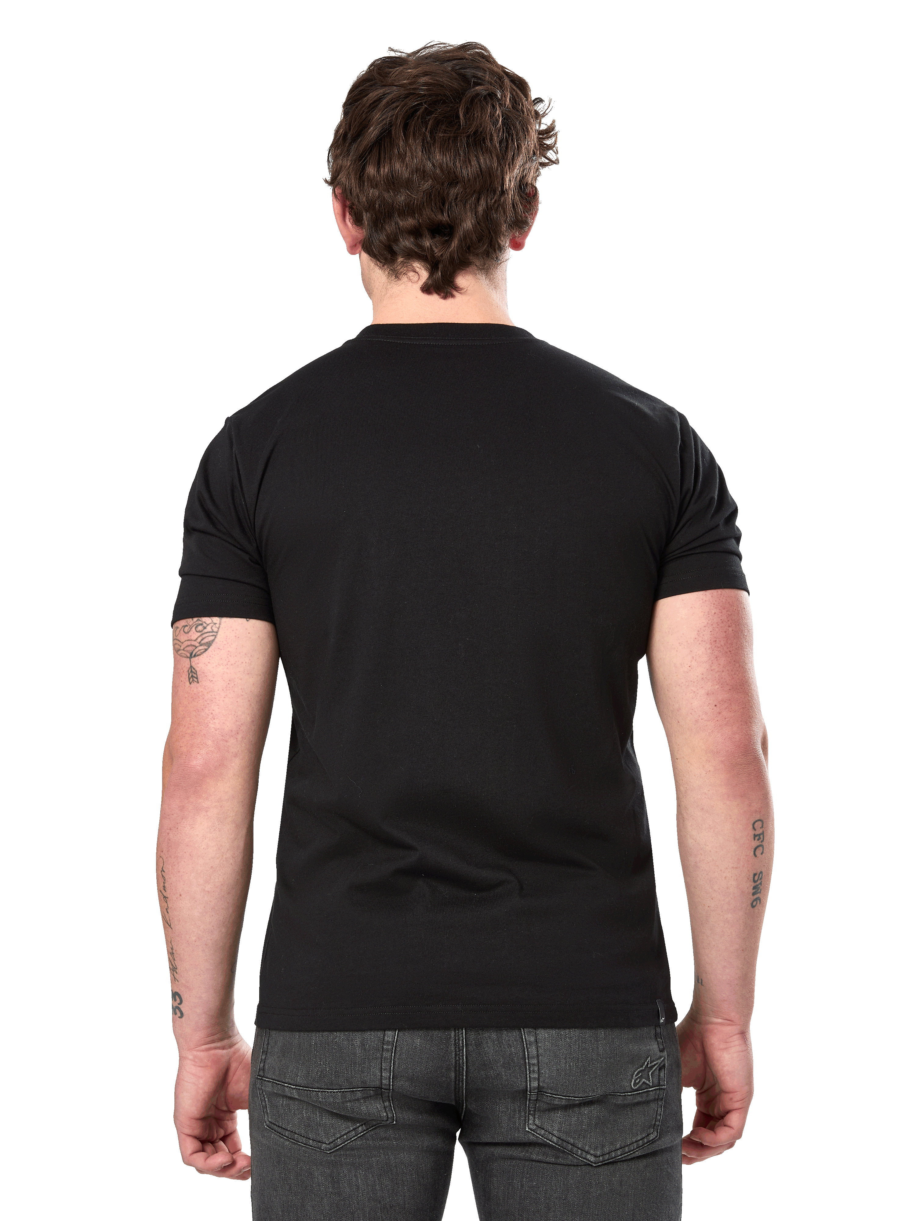 Alpinestars Semicircle CSF Tee, t-shirt à manches courtes, noir, vue de dos sur mannequin, dos uni, streetwear motorsport décontracté, porté avec un jean gris foncé