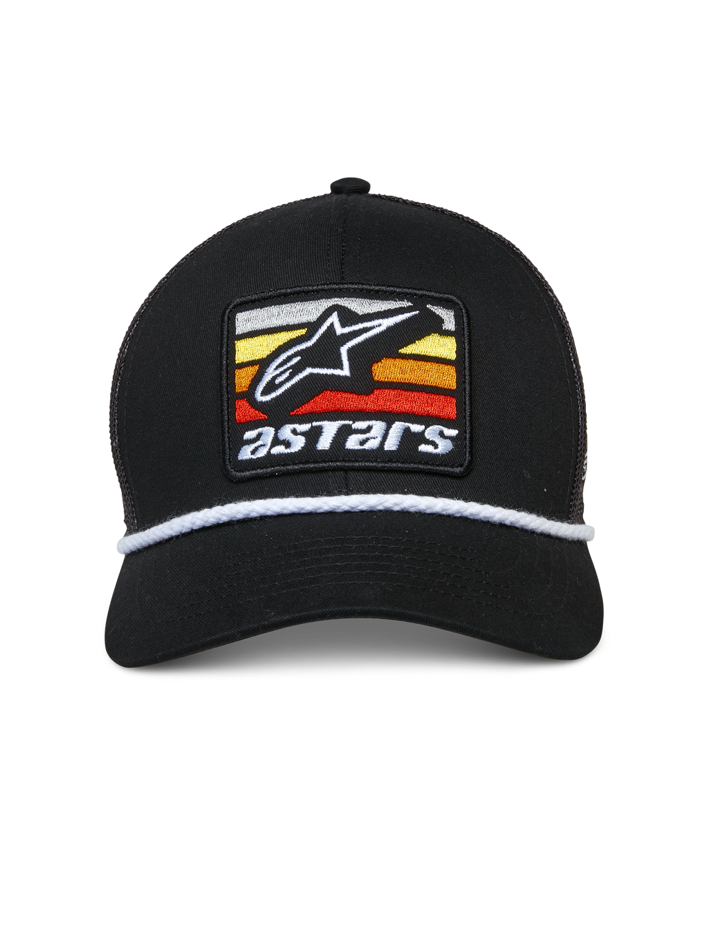 Casquette Trucker Alpinestars Selica, noire, patch brodé à l'avant avec logo Astars blanc et rayures multicolores, finition en corde tressée blanche, visière courbée, calotte structurée, streetwear décontracté inspiré des sports mécaniques