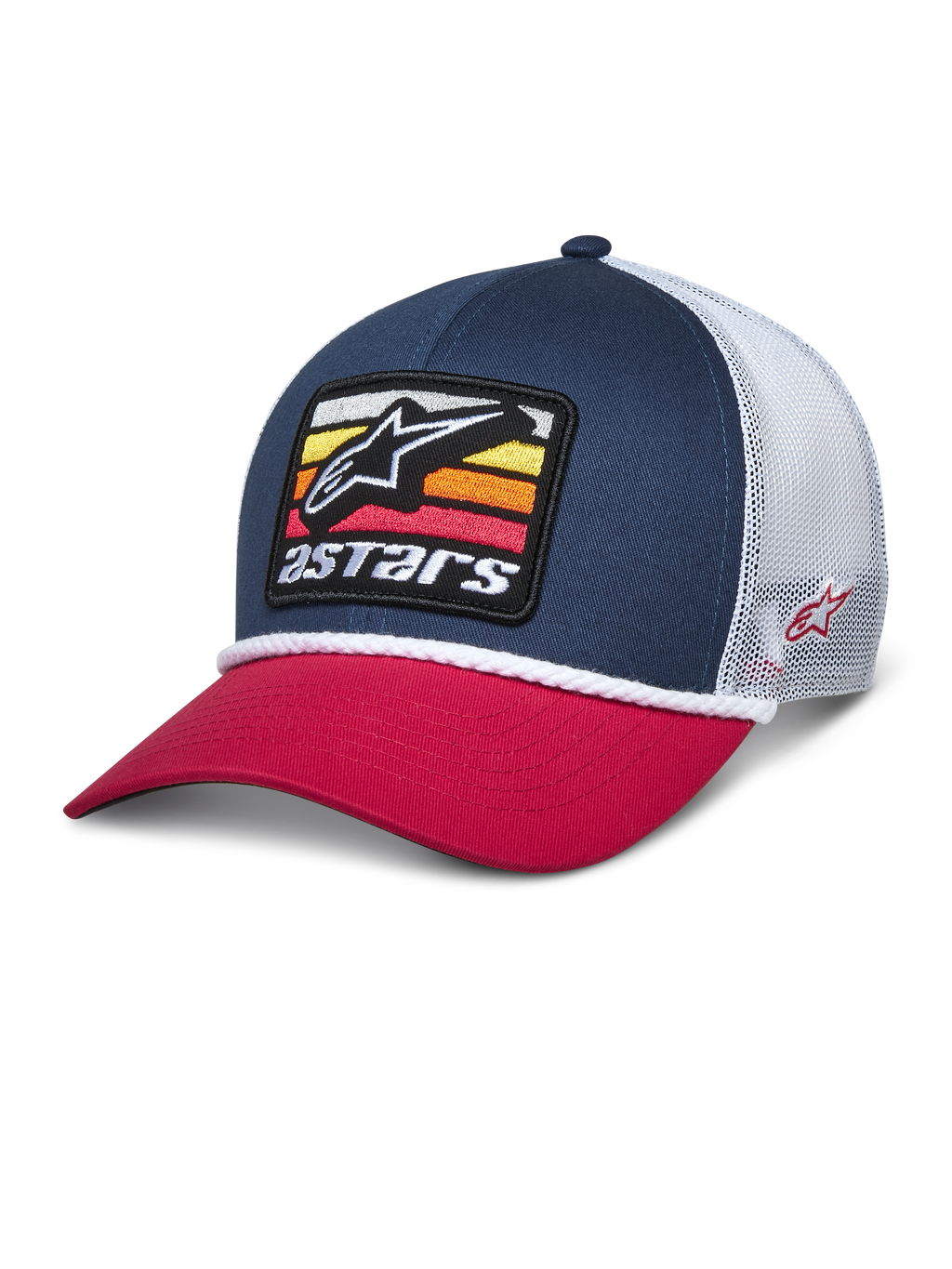 Casquette trucker Alpinestars Selica, bleu marine et rouge avec arrière en mesh blanc, écusson brodé à l'avant avec logo étoile et rayures colorées, bordure en corde tressée blanche, streetwear décontracté inspiré du sport automobile