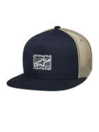 Casquette trucker Alpinestars Mackinic, casquette snapback à visière plate, mesh bleu marine et kaki, dotée d'un patch logo carré à l'avant avec fond moucheté, couvre-chef lifestyle décontracté