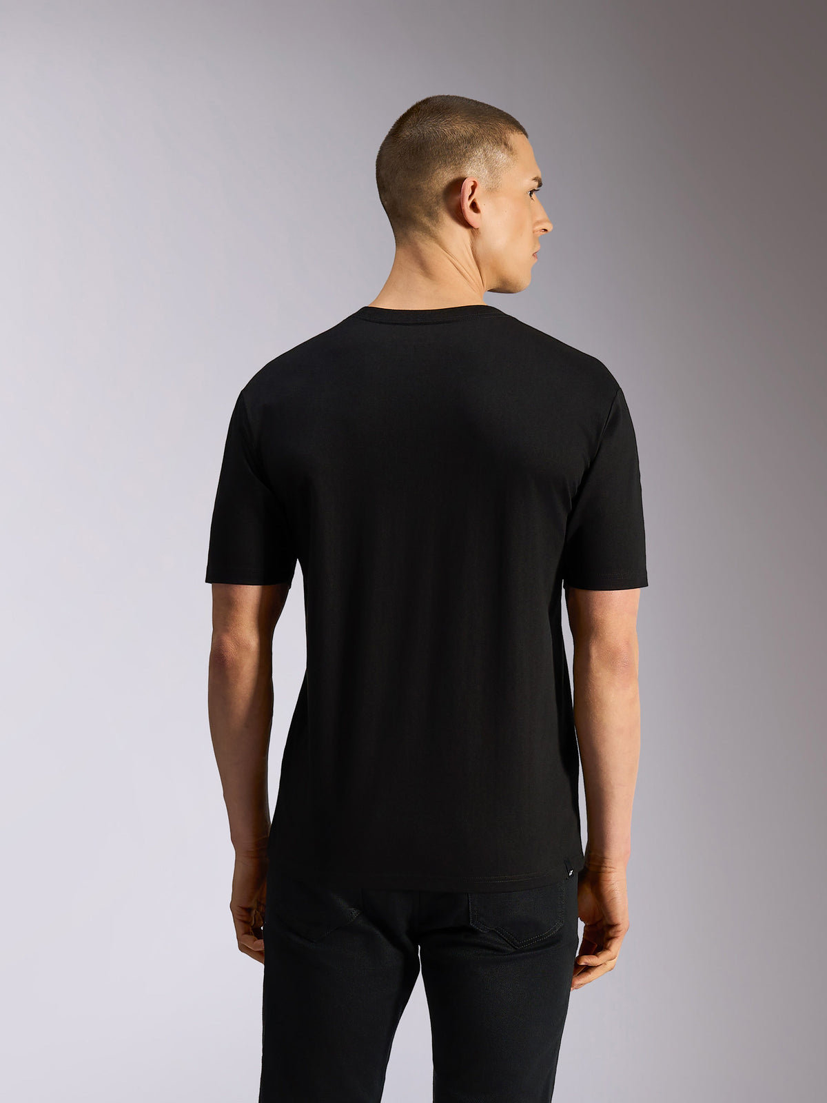 T-shirt Alpinestars MX CSF, t-shirt à manches courtes, noir, vue de dos, porté par un mannequin, design décontracté inspiré du sport automobile