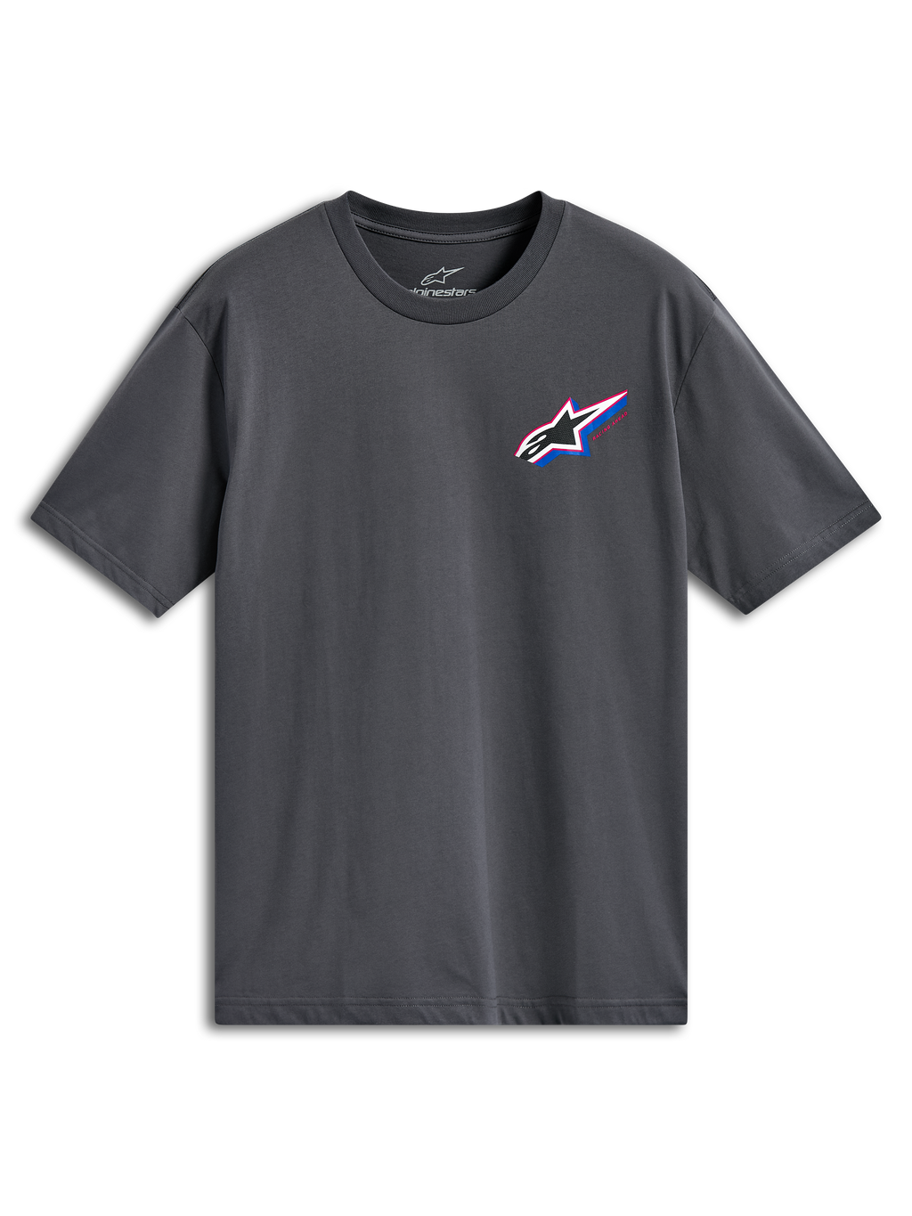T-shirt Alpinestars Angler CSF, t-shirt à manches courtes, gris anthracite, logo Astars multicolore sur la poitrine gauche avec accents rouges et bleus, sportswear décontracté