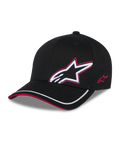 Casquette Alpinestars Corp Shift Relay, noire, casquette de baseball en sergé structuré avec visière incurvée, logo Astars 3D blanc avec contour brodé rouge sur le devant, logo rouge sur le côté, liseré blanc sur la visière avec détail sandwich rouge, couvre-chef décontracté inspiré du sport automobile.