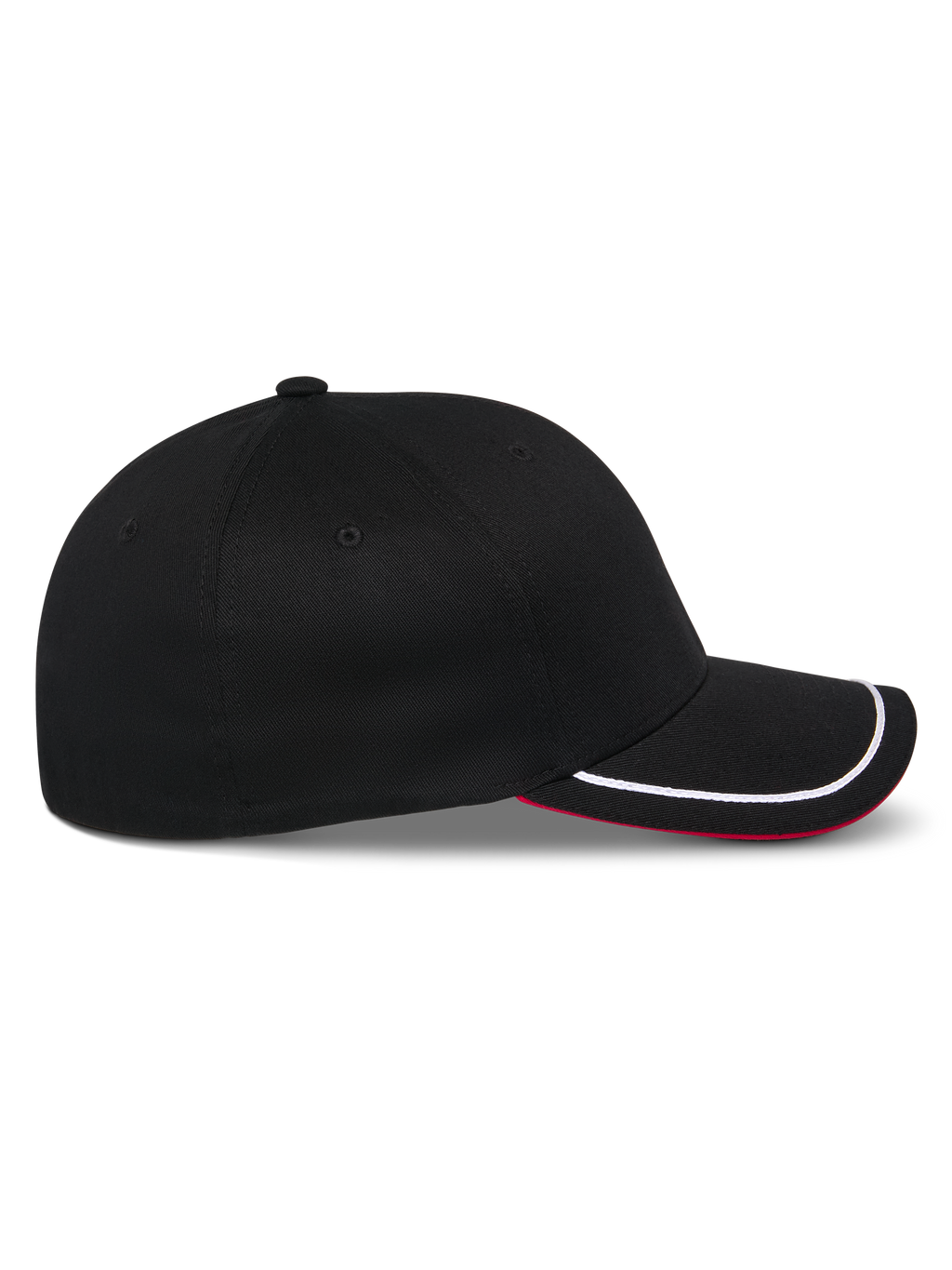 Casquette Alpinestars Corp Shift Relay, casquette de baseball noire, vue de profil, visière incurvée avec garniture sutache blanche et dessous rouge, couronne structurée, couvre-chef décontracté inspiré par le sport automobile