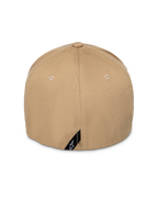 Casquette Alpinestars Pivot, Kaki, vue arrière, montrant la couronne structurée et le dos flexible, avec une petite étiquette diagonale noire et logo Astars blanc, couvre-chef sportswear décontracté