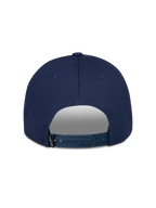Alpinestars Trifecta Snapback Hat, bleu marine, vue arrière avec fermeture snapback réglable, petite étiquette logo noire, sergé de coton durable, style streetwear motorsport décontracté