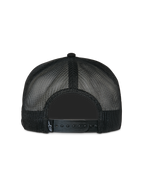 Casquette Trucker Contender Alpinestars, noire, vue arrière avec maille en polyester et fermeture snapback réglable, petite étiquette blanche avec logo Astars, couvre-chef décontracté inspiré du sport automobile