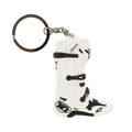 Alpinestars New Tech 10 Boot Keyfob, porte-clés miniature en 3D en forme de botte de motocross, blanc et noir, avec sangles et logos détaillés, anneau et chaîne métalliques, accessoire inspiré des sports mécaniques