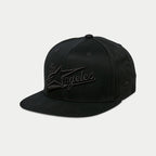 Casquette Alpinestars Los Angeles, casquette snapback à visière plate, noir, broderie 3D ton sur ton avec inscription Los Angeles et logo Ageless, couronne structurée, sportswear décontracté