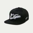 Casquette Alpinestars Los Angeles, casquette snapback à visière plate, noir et blanc, broderie 3D avec police athlétique et logo Astars, couronne structurée, streetwear motorsport décontracté
