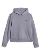 Sweat à capuche Alpinestars Essentials Ageless, style streetwear décontracté, molleton argenté avec finition délavée à la pierre, petit logo Astars noir sur la poitrine, poche kangourou frontale, design pullover avec capuche