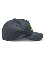 Casquette Alpinestars Ride Sonic, vue de profil, gris anthracite avec logo brodé en 3D jaune fluo, visière incurvée et couronne structurée, couvre-chef décontracté en sergé extensible style motorsport