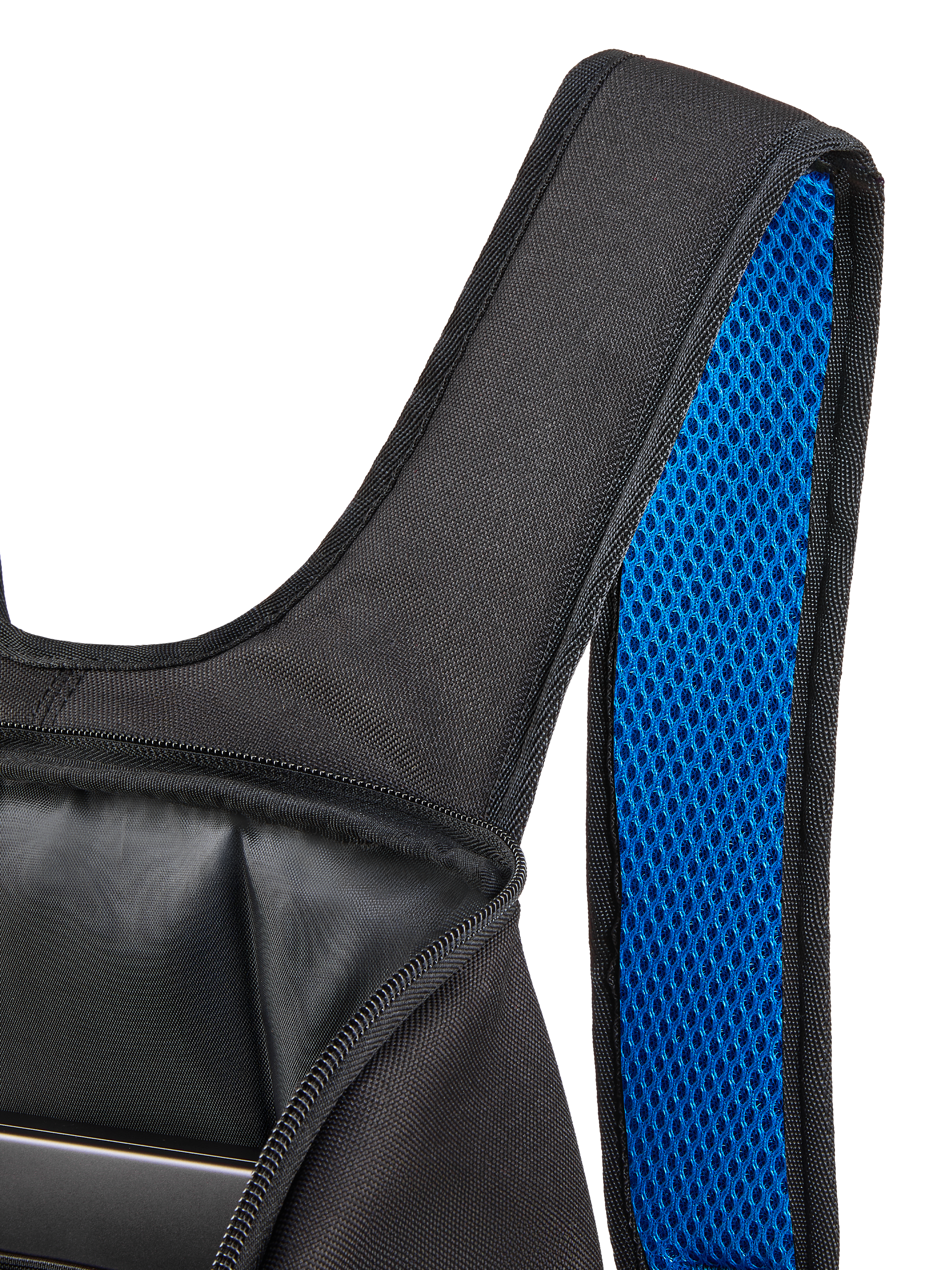 Sac à dos Alpinestars Defcon V3, noir et bleu, vue rapprochée de la bretelle rembourrée avec doublure en maille aérée bleu vif et du compartiment principal ouvert, construction en textile durable pour un usage quotidien décontracté.