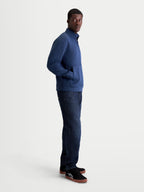 Alpinestars Sweat Apera Half-Zip, sweatshirt de sportswear pour homme, bleu acier, vue de profil, polaire tri-mélange avec fermeture demi-zippée, poche kangourou et logos HD ton sur ton.