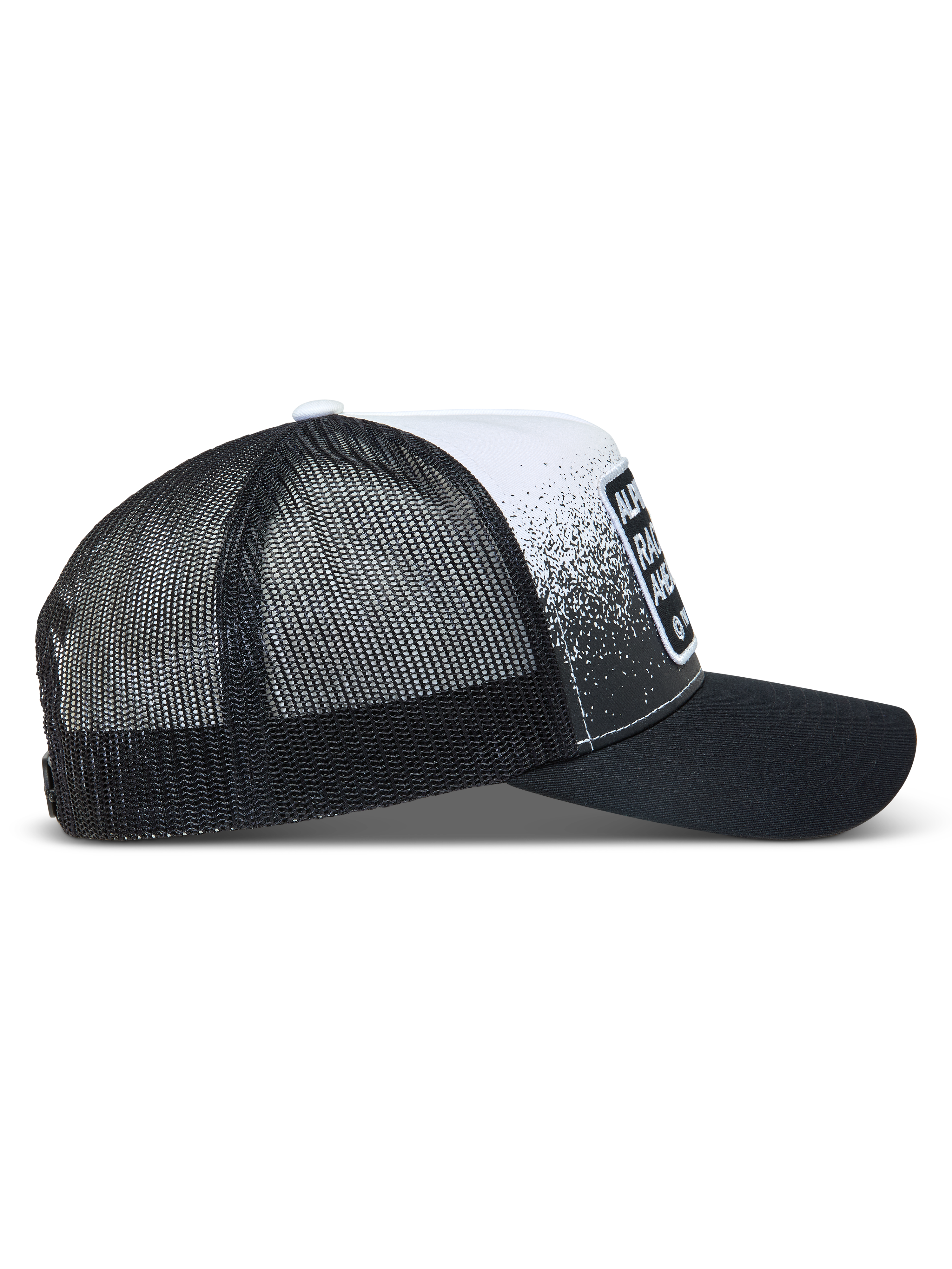 Alpinestars Gravel Trucker, casquette trucker noire et blanche, arrière en maille et imprimé gravier.