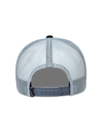 Alpinestars Gravel Trucker, casquette trucker grise et noire, vue de dos avec maille respirante et fermeture réglable.