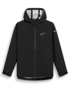 Veste de pluie Alpinestars Kascade, veste imperméable noire, tissu 2,5L résistant à l'eau avec coutures étanchées, capuche fixe, fermeture éclair avant inversée enduite, pattes de serrage Velcro aux poignets, logo étoile Alpinestars blanc sur la poitrine et marquage sur la manche, vêtement décontracté pour temps humide