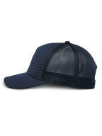 Casquette Alpinestars Delane, bleu marine, profil latéral d'une casquette structurée de style baseball avec visière courbée, présentant un devant en jersey hybride à coutures horizontales et un dos en maille diamant, vêtement de sport décontracté.