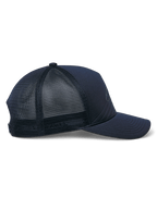 Casquette Alpinestars Delane, casquette sportswear, bleu marine, vue de profil montrant l'arrière en maille diamant et le devant en jersey uni, visière courbée, couronne structurée