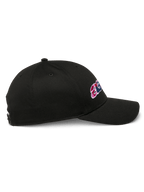 Casquette Alpinestars Canyon, casquette snapback noire, vue de profil, visière courbée, avec broderie latérale et couronne structurée, style motorsport décontracté