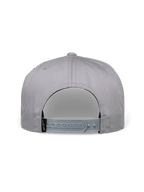 Casquette Alpinestars Glphy, casquette snapback, gris, vue arrière montrant la fermeture snapback réglable, étiquette logo tissée noire, couronne structurée pour un look streetwear décontracté