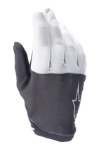 Gants Alpinestars A-Aria, gants de VTT, gris clair et gris foncé, dotés d'un dessus texturé avec un logo étoile, d'un matériau souple et d'un design profil bas pour le cyclisme tout-terrain