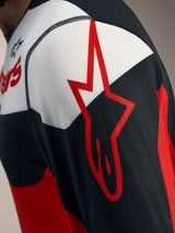 Maillot Alpinestars A-Dura Race à manches longues, rouge et noir avec logo étoile sur maille jacquard respirante.